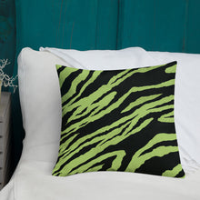 Load image into Gallery viewer, Green Tiger-Premium Pillow