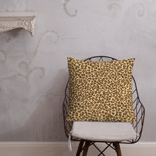 Load image into Gallery viewer, Leopard-Premium Pillow