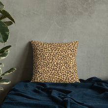 Load image into Gallery viewer, Leopard-Premium Pillow
