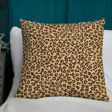 Load image into Gallery viewer, Leopard-Premium Pillow
